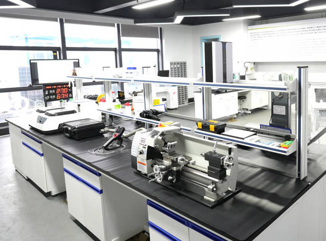 Assicurendu a qualità da a fonte di i materiali: rinfurzà a cumpetenza core di l'equipaggiu di fabbricazione di mattoni